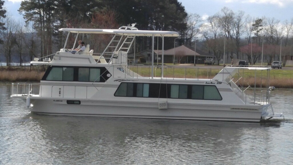 2002 Harbormaster 52WB 02 profile