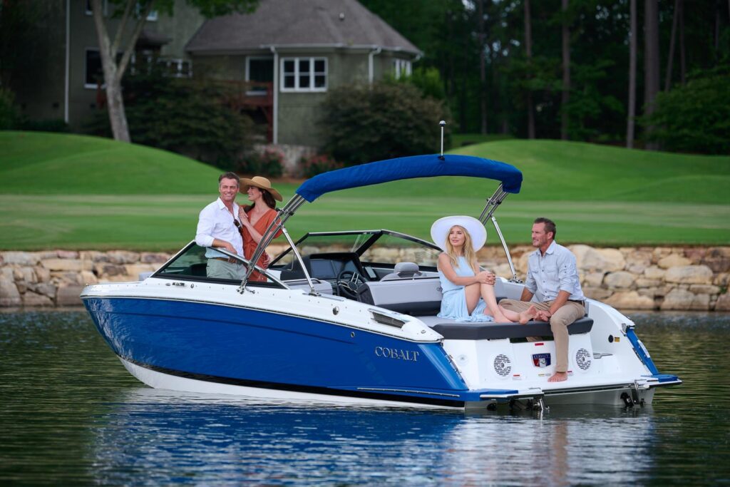 Family enjoying a cobalt r series