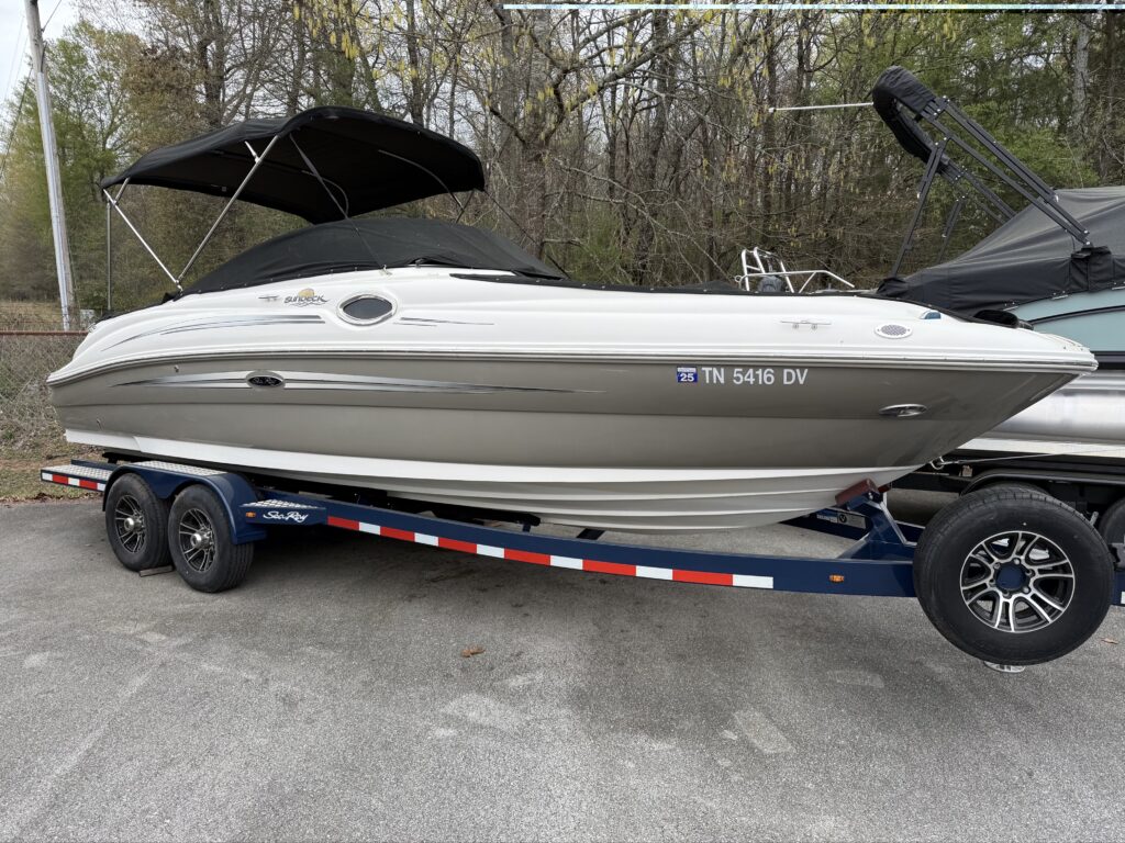 2007 Sea Ray 240SD 0.1 Profile