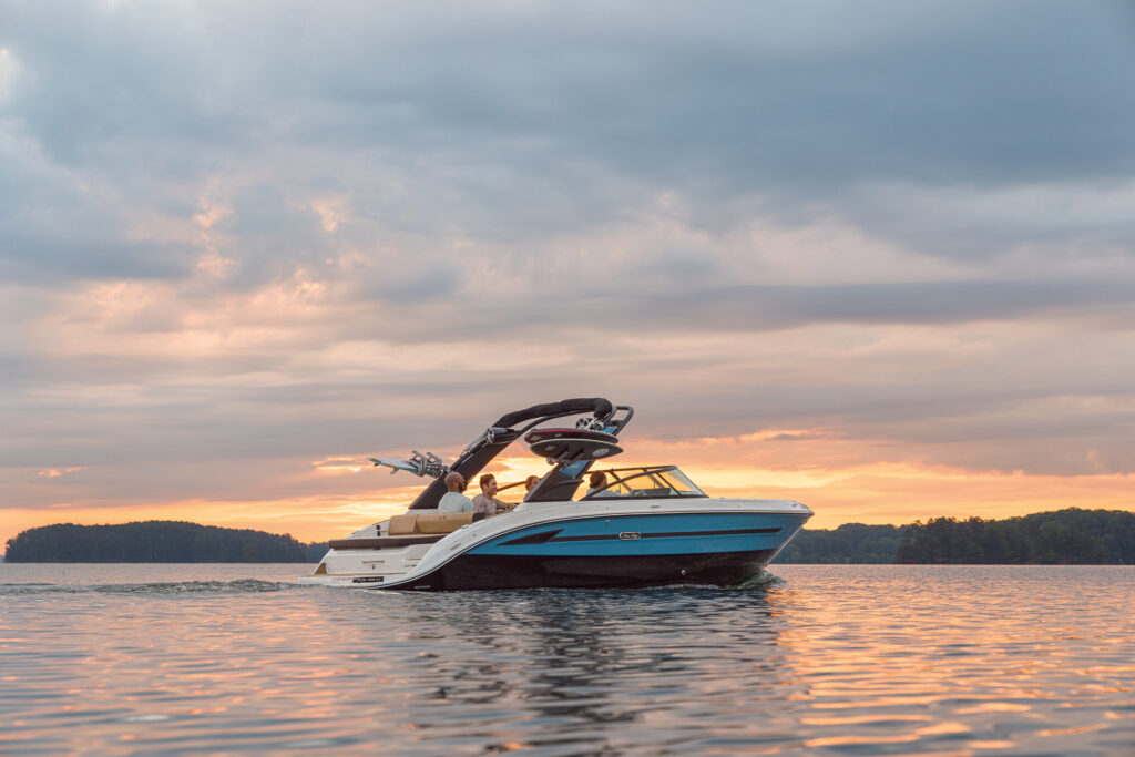 sea ray SDX 250 Surf at sunset as an example of Erwin Marine Sales inventory