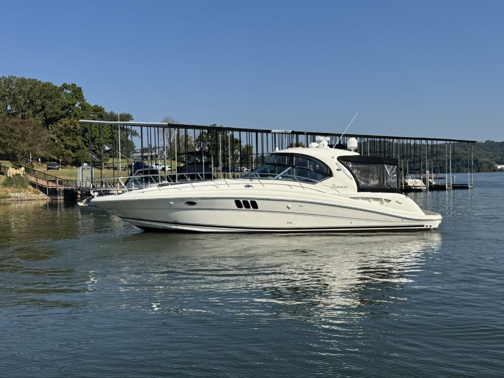 2008 Sea Ray 44DA 1 Port Profile