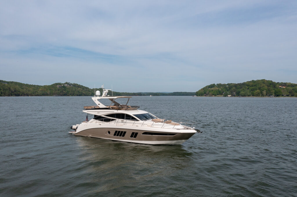 2018 Sea Ray l650 4 Stbd Profile