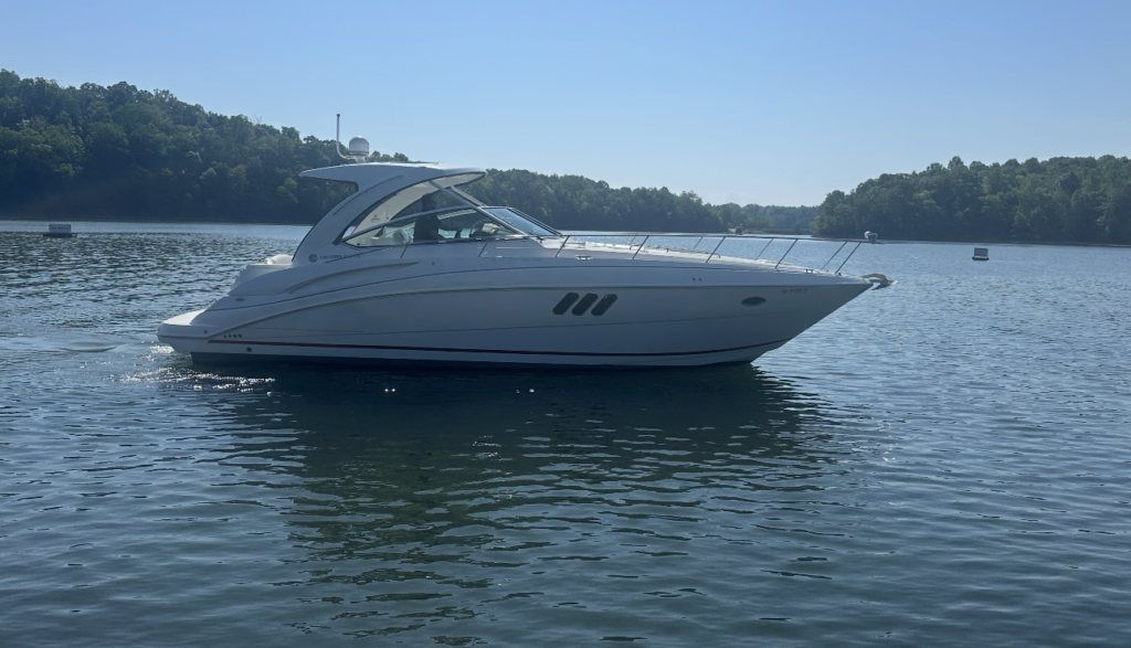 2015 Cruisers 380 EXP 1 Profile