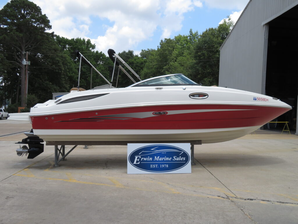 2014 Sea Ray 260SD 1. Profile